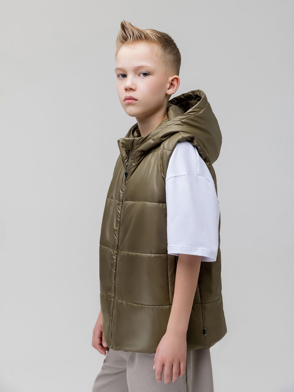 Жилет с капюшоном - фото 9