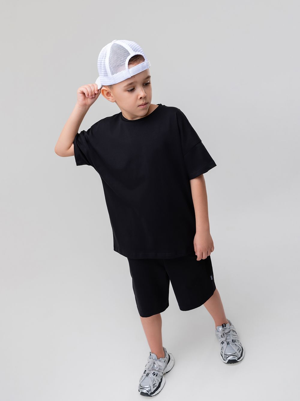 Костюм однотонный с шортами - фото 2