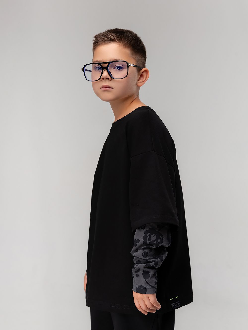 Лонгслив с двойными рукавами  Лонгслив с двойными рукавами