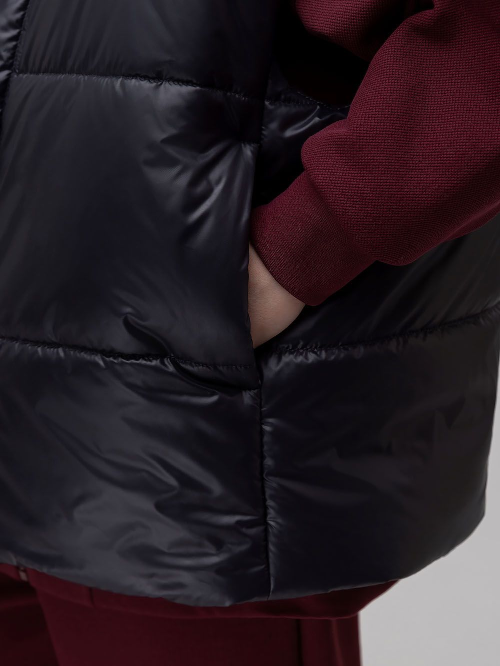 Жилет утеплённый с утяжкой - фото 10