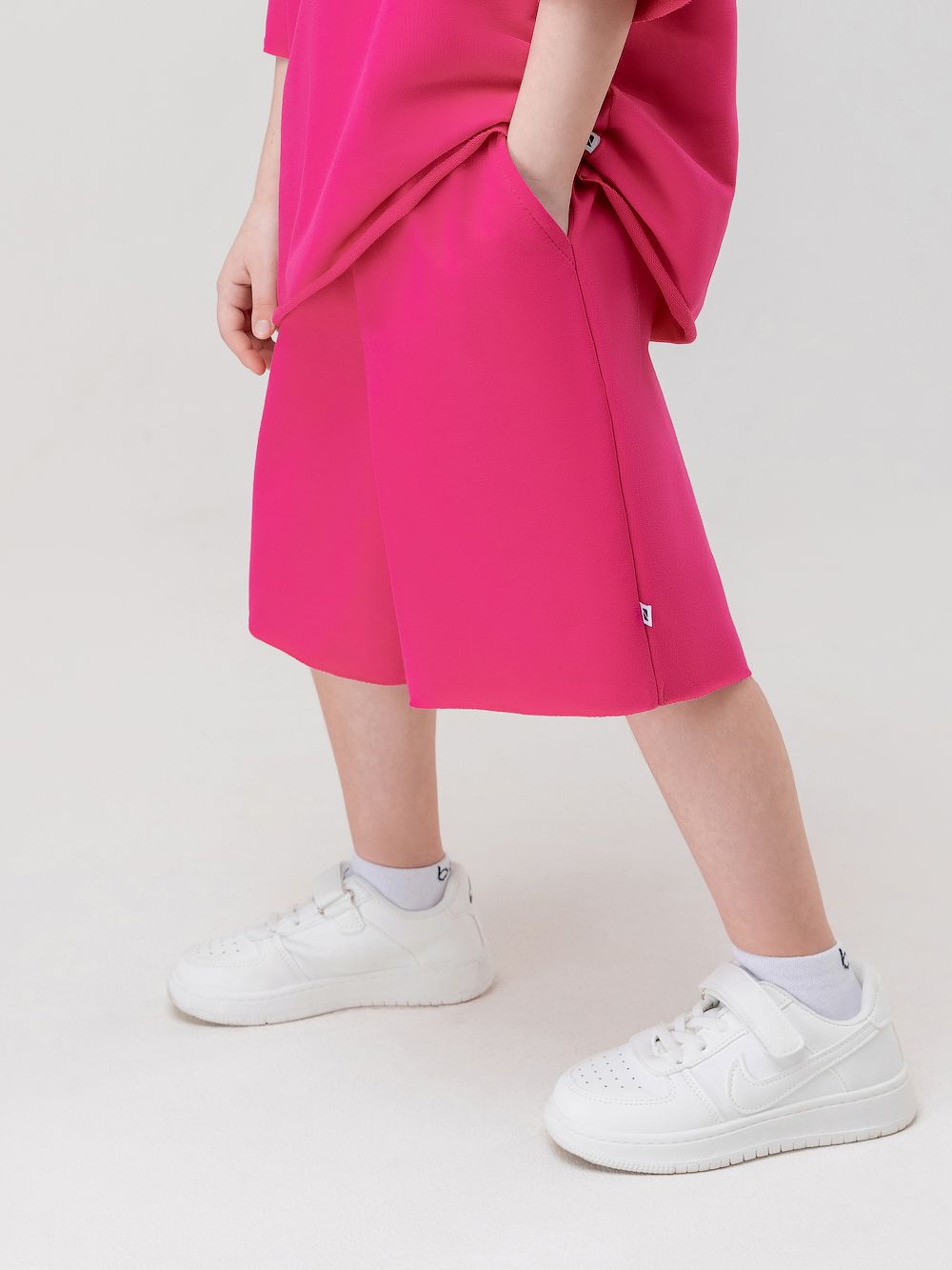 Костюм с шортами однотонный - фото 10