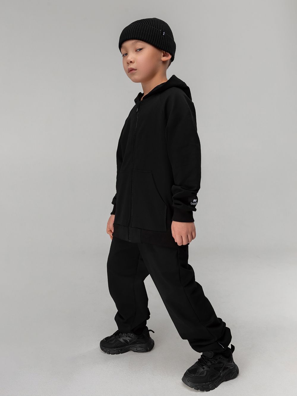 Костюм на молнии однотонный - фото 6