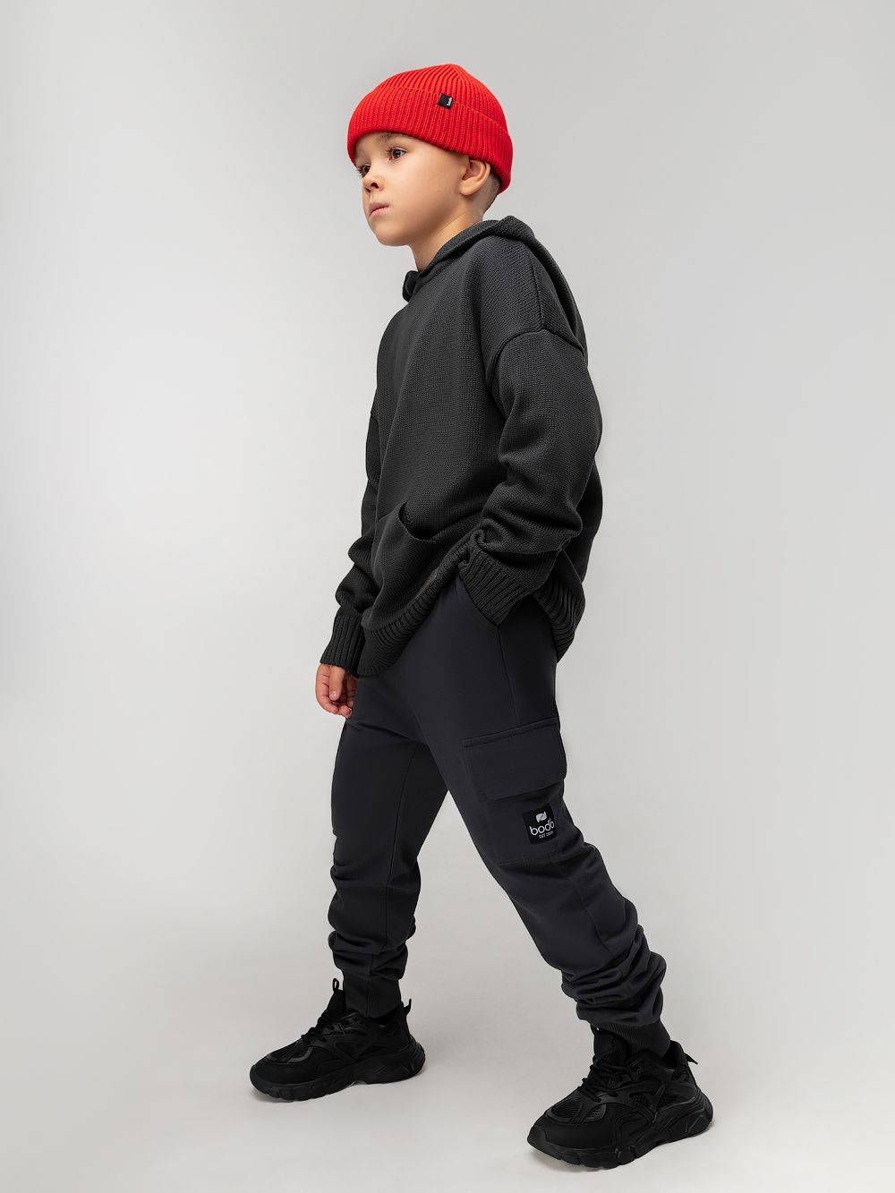 Брюки - джоггеры с карманами - фото 5