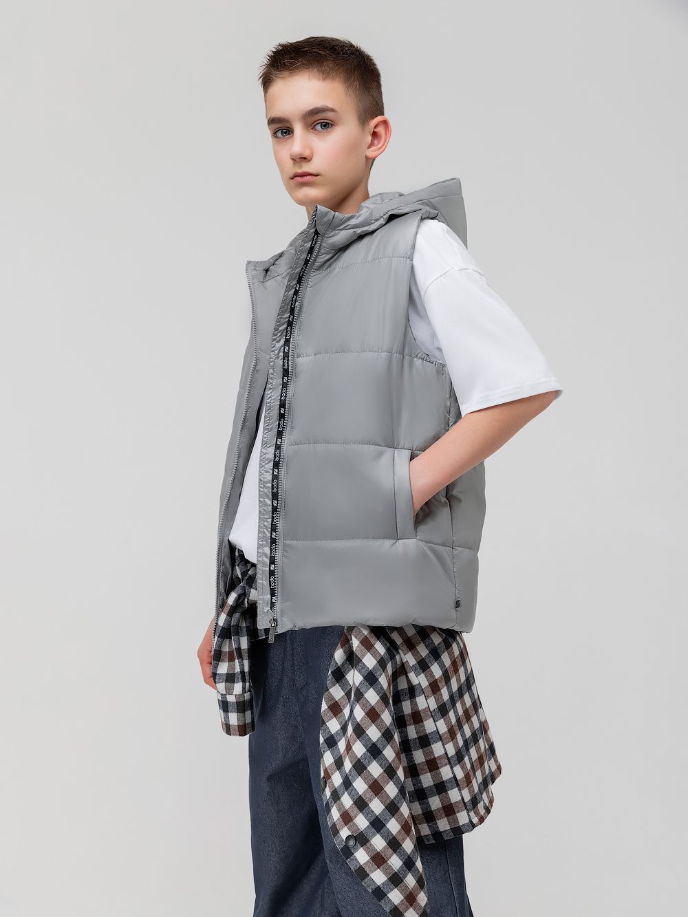 Жилет с капюшоном - фото 7