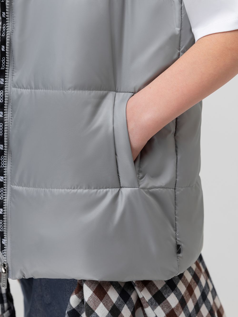 Жилет с капюшоном - фото 8