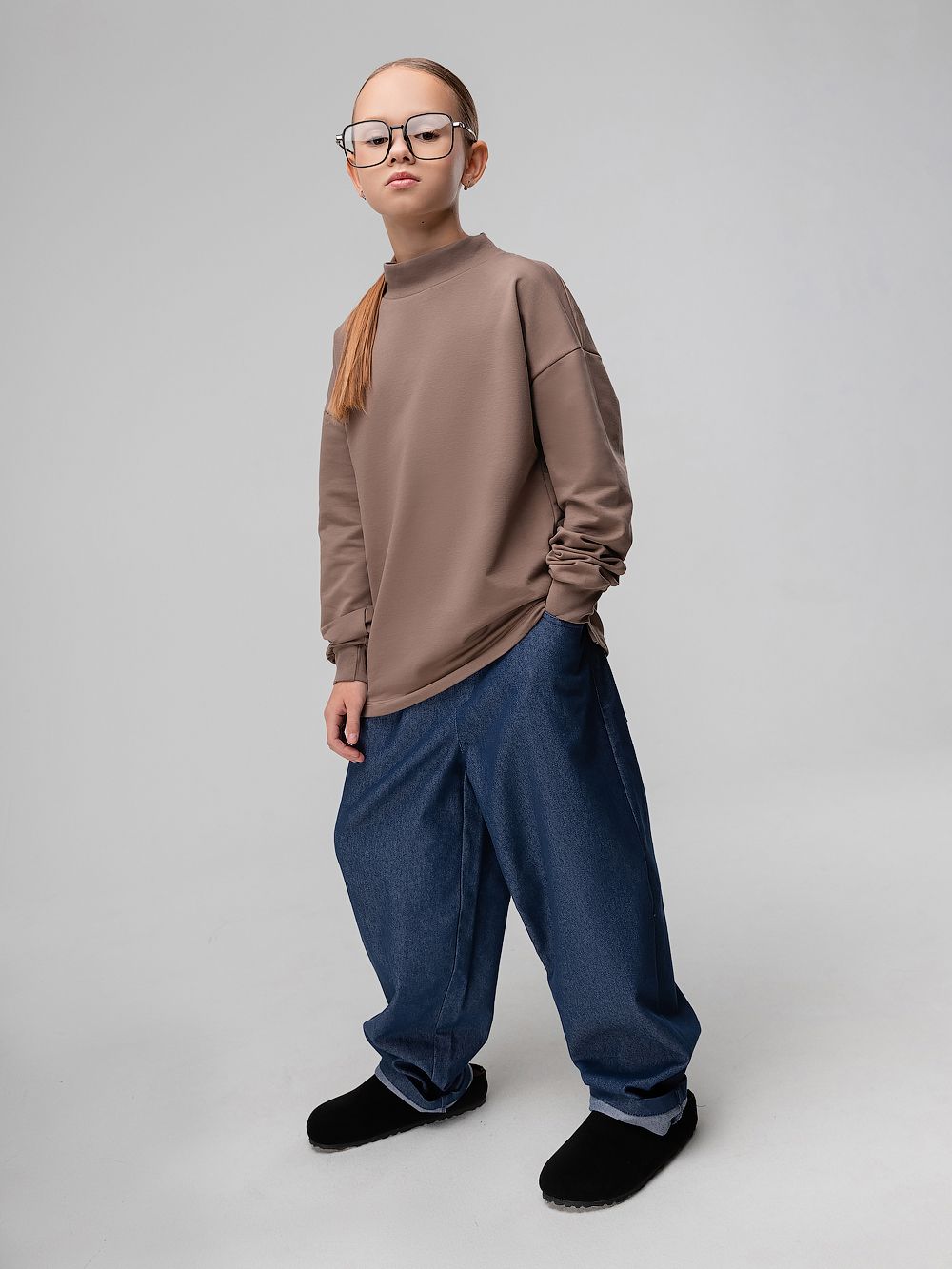 Свитшот с удлиненной спинкой - фото 4