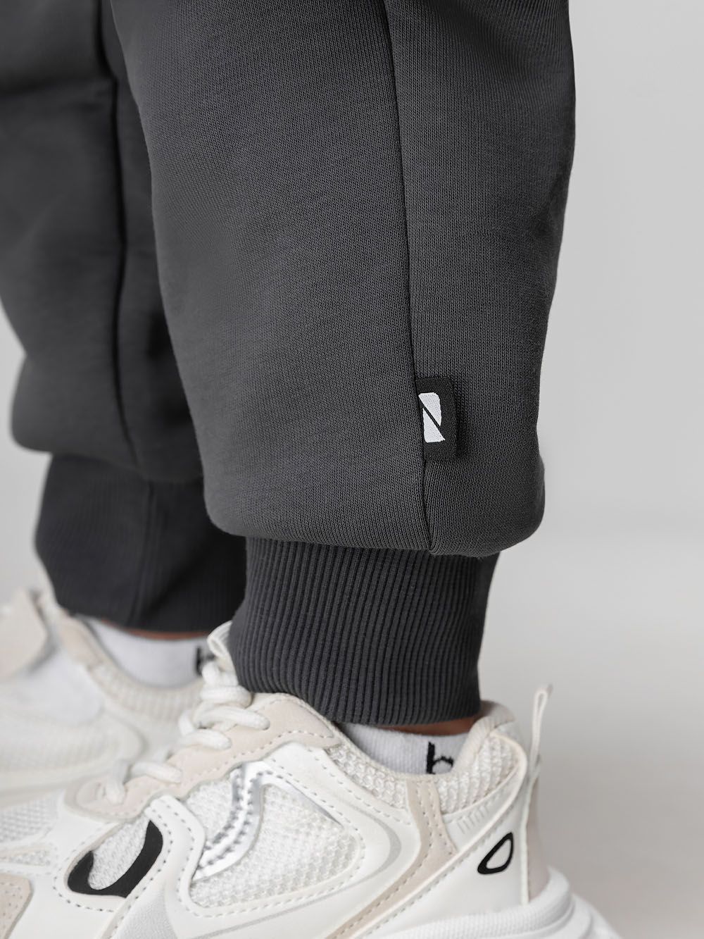 Брюки - джоггеры с начёсом - фото 5