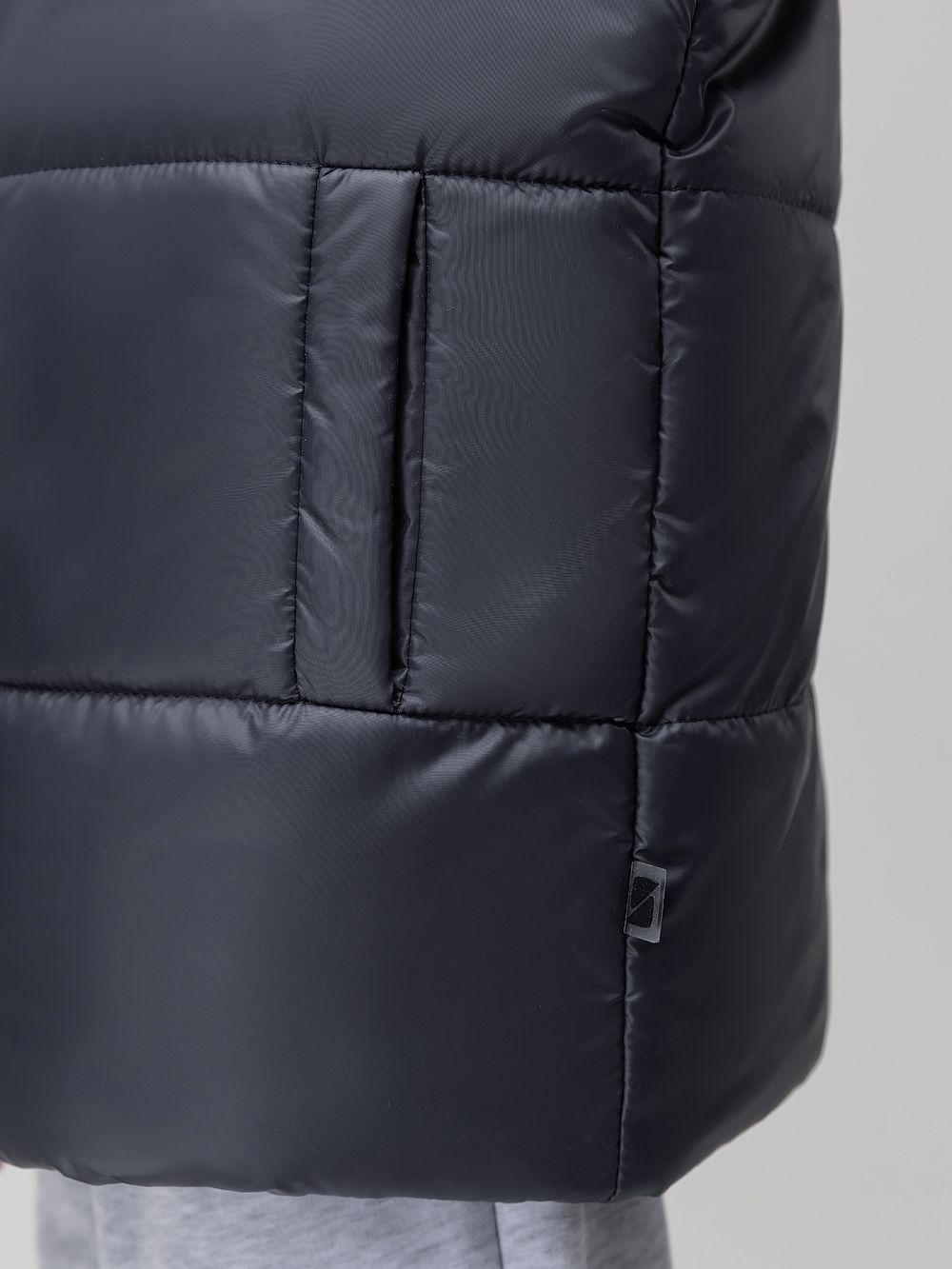 Жилет с капюшоном - фото 7