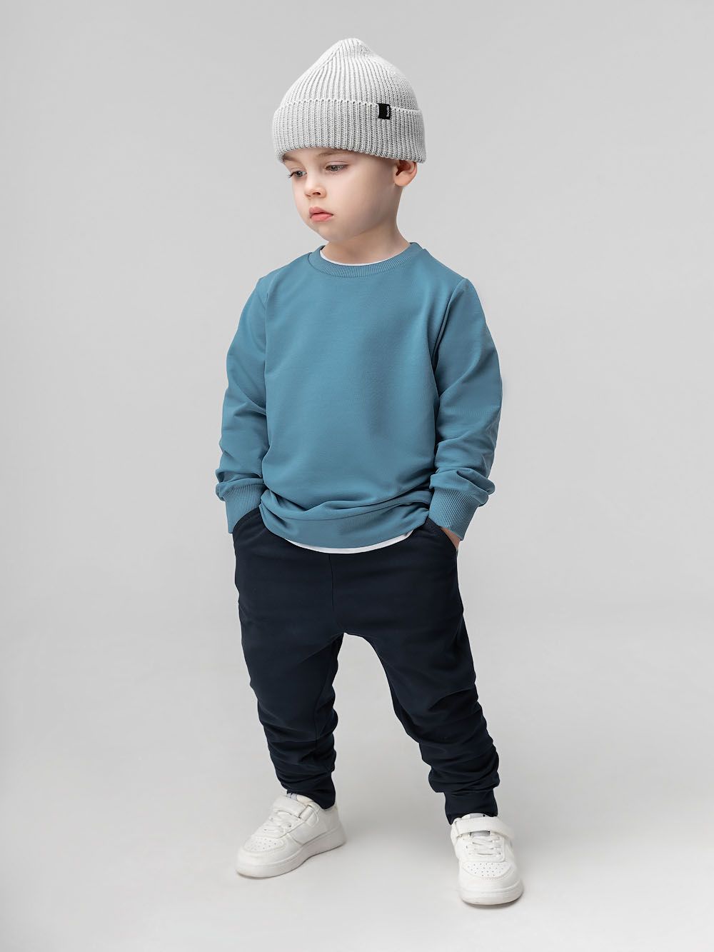 Костюм с брюками - фото 1