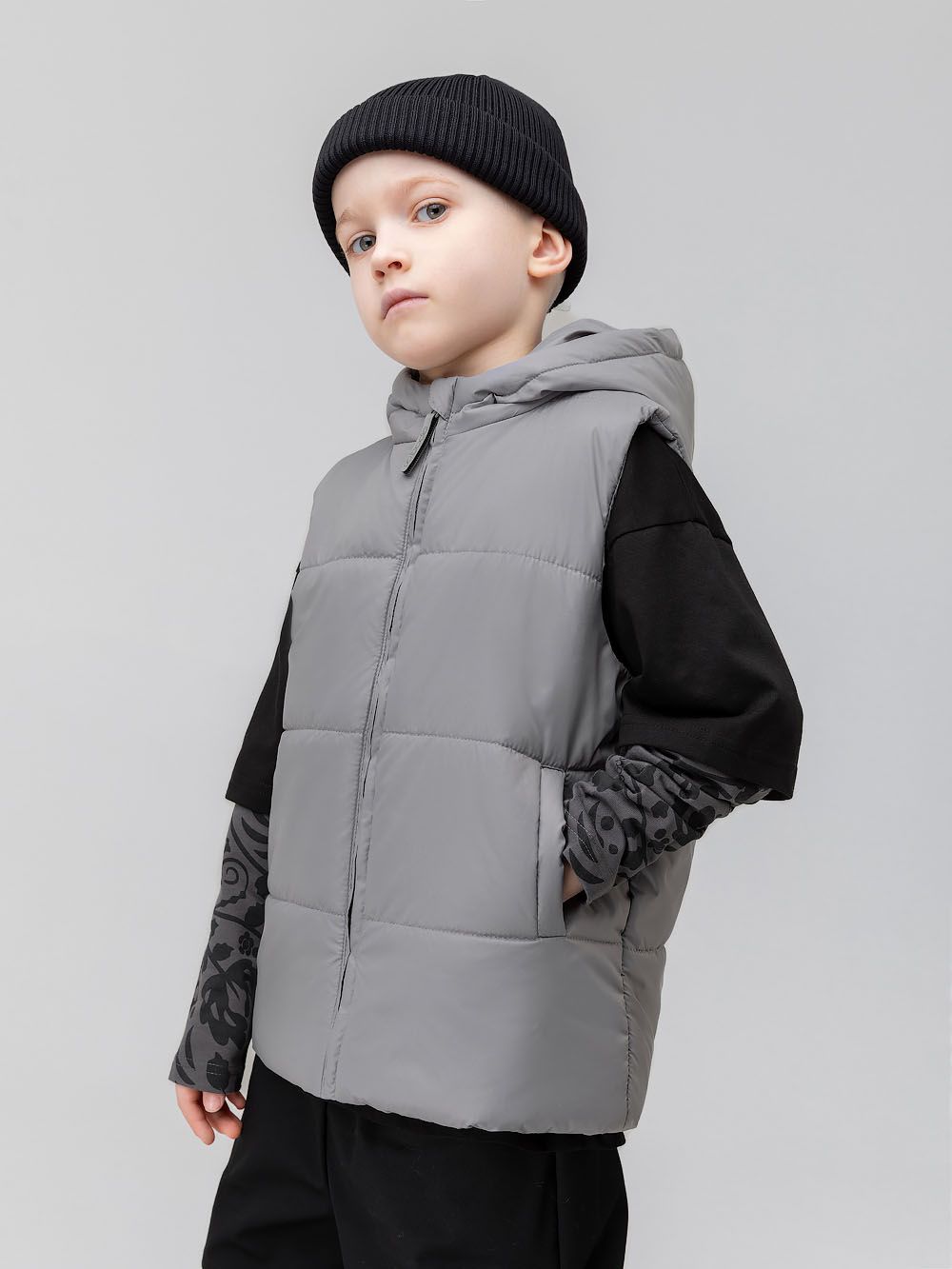 Жилет с капюшоном - фото 5