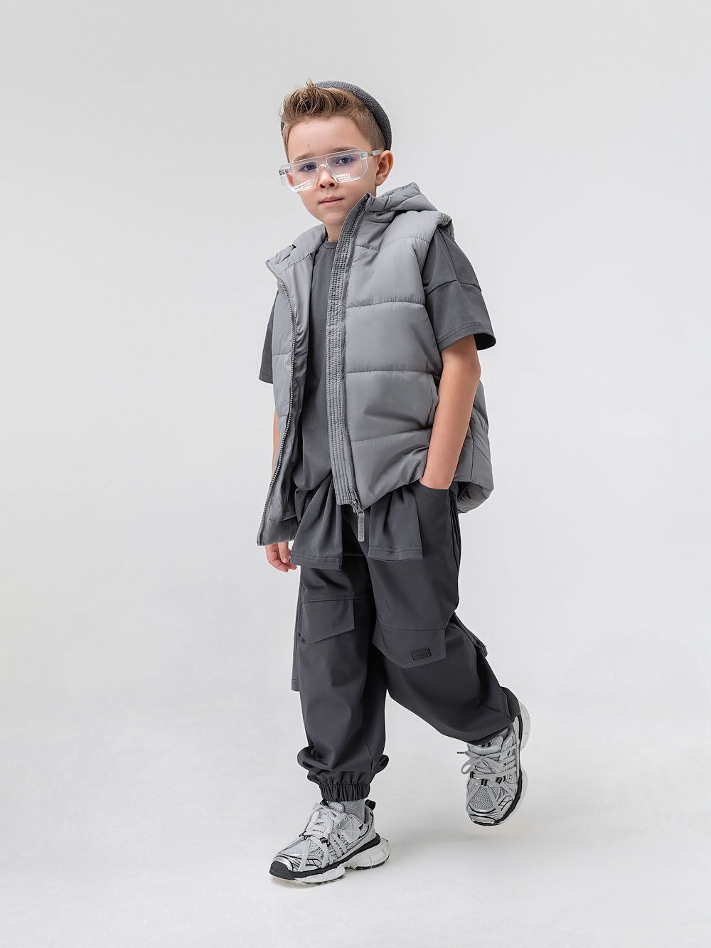 Жилет с капюшоном - фото 3