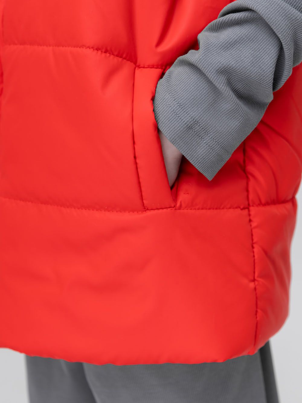 Жилет с капюшоном - фото 8