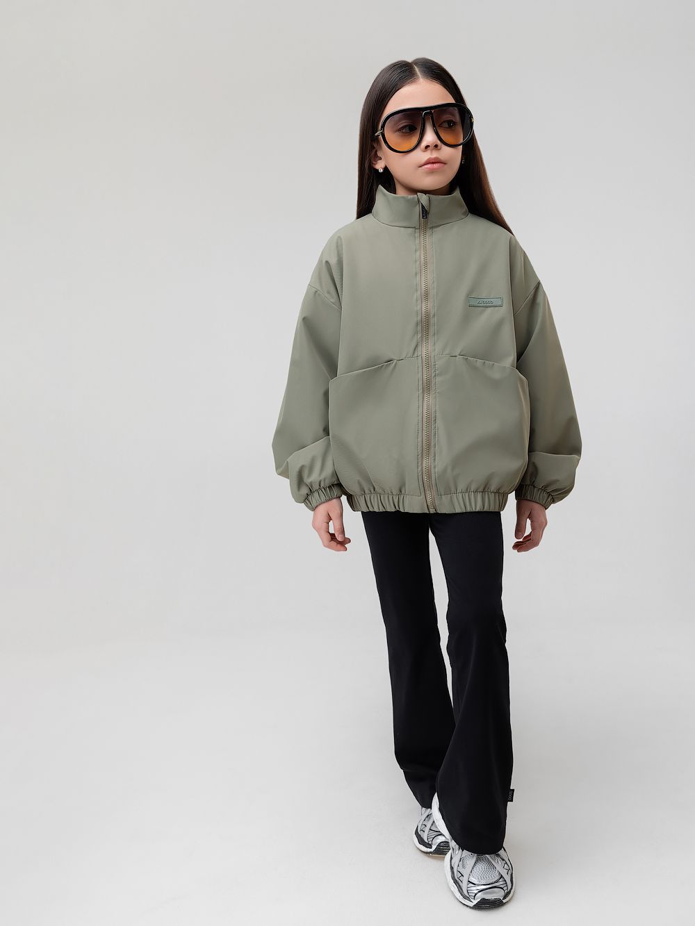 Ветровка на молнии - фото 9