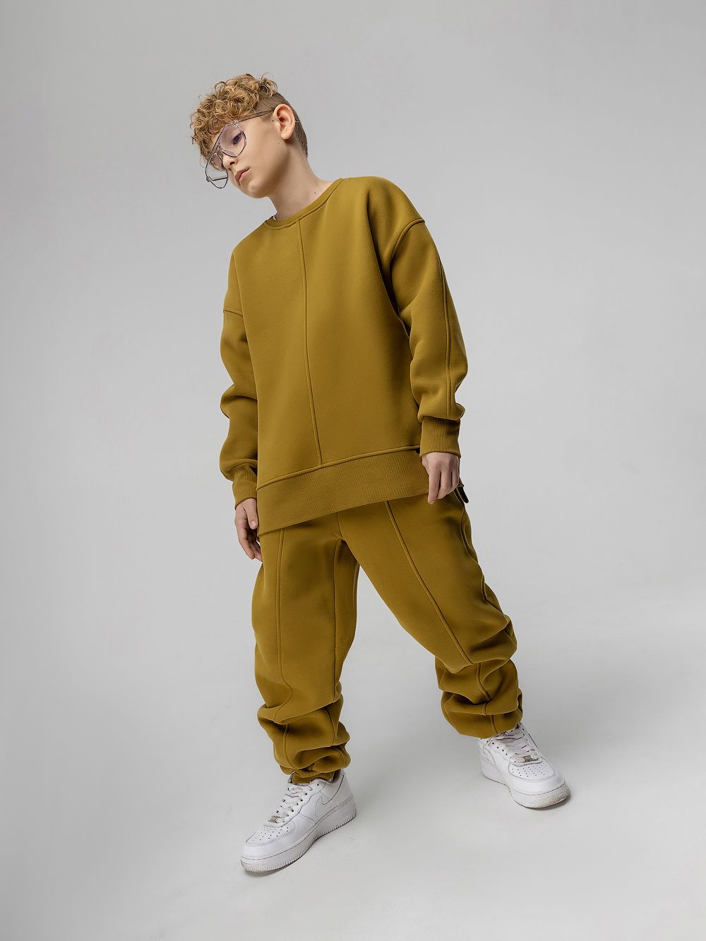 Костюм теплый с отстрочками - фото 1