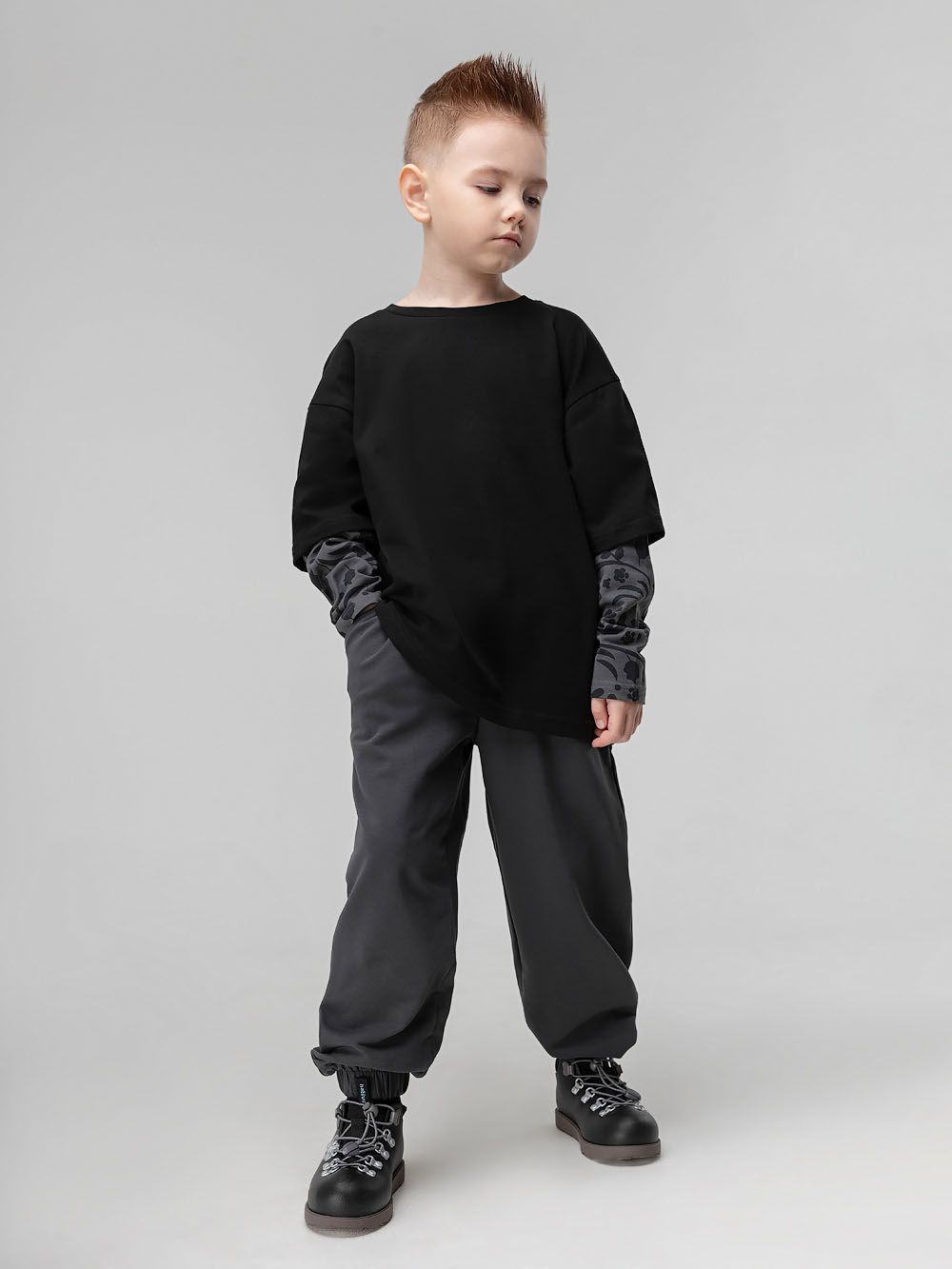 Брюки свободные на резинке - фото 1