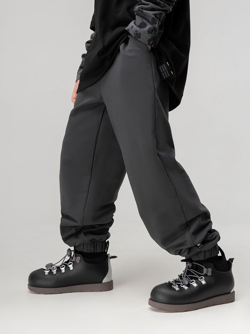 Брюки свободные на резинке - фото 4