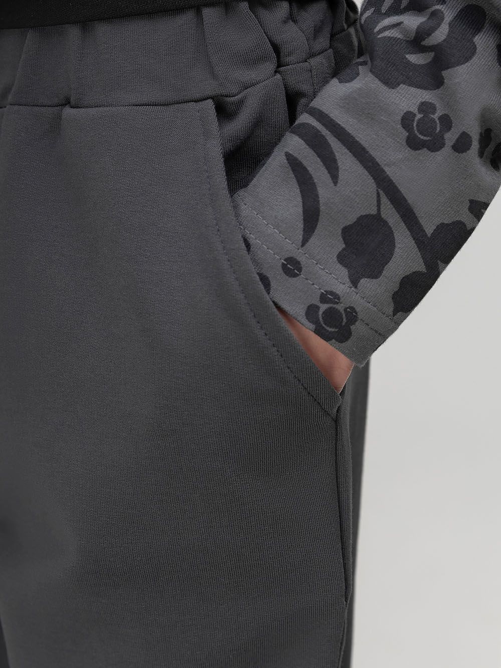 Брюки свободные на резинке - фото 6