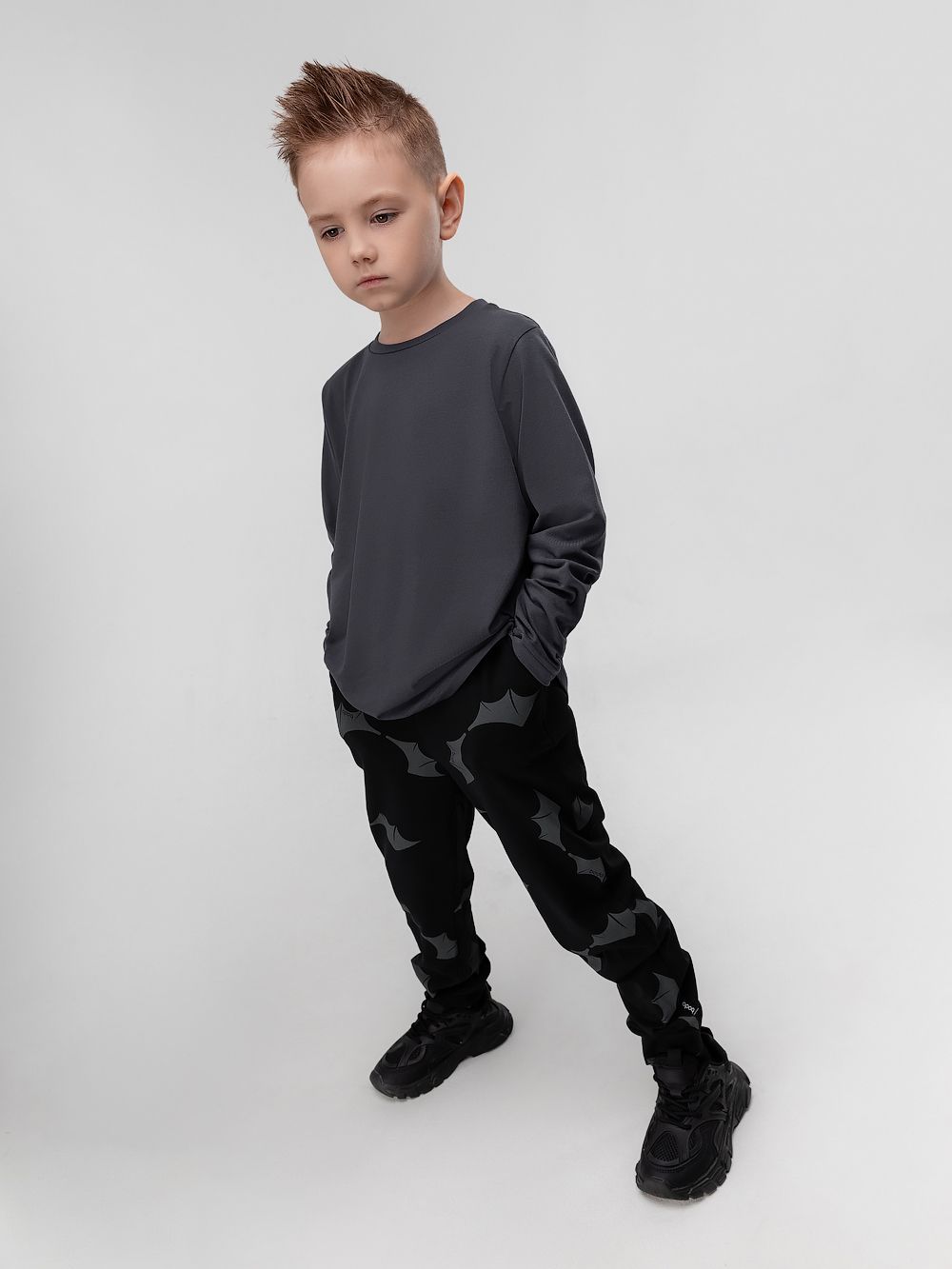 Брюки - джогерры с набивкой - фото 3