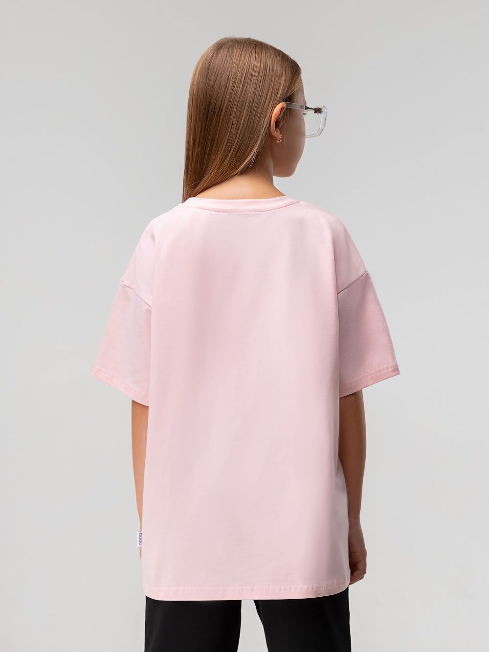 Футболка со спущенным плечом - фото 6