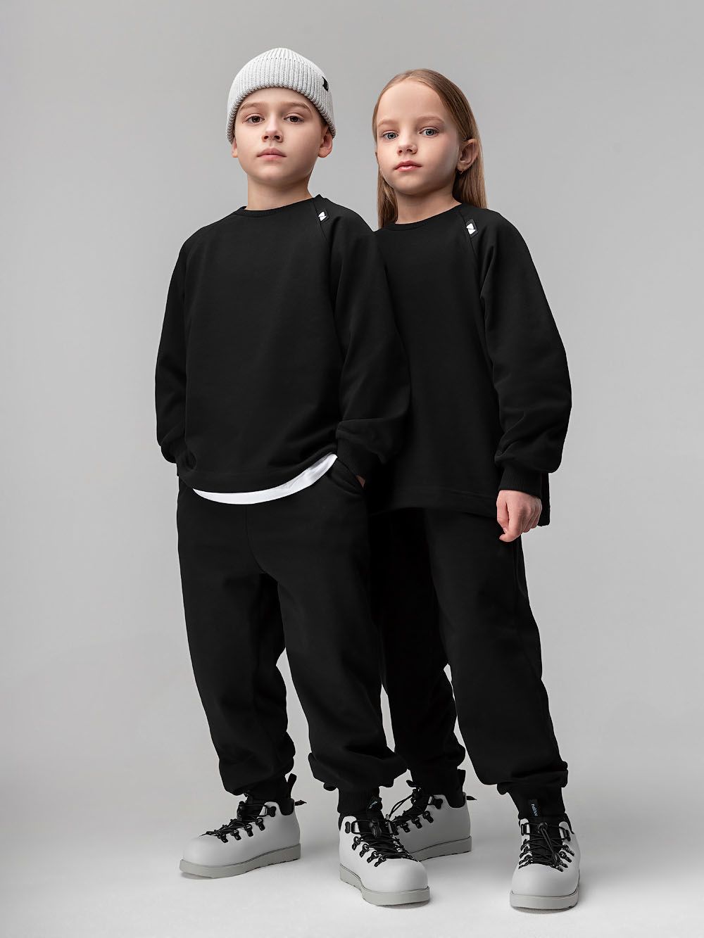 Костюм со свободным свитшотом - фото 1