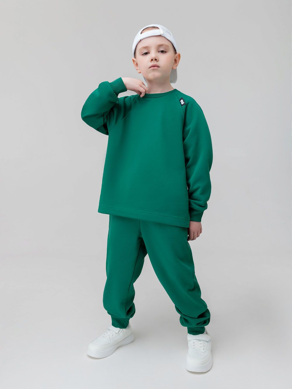 Костюм со свободным свитшотом - фото 4