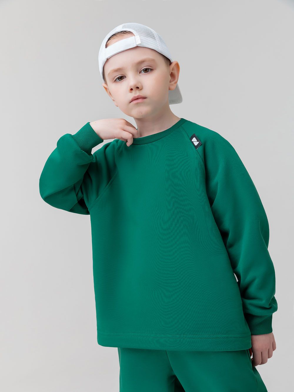 Костюм со свободным свитшотом - фото 5