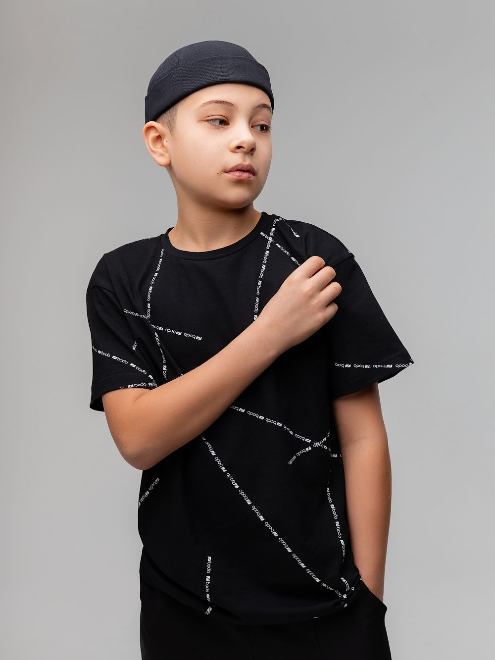 Футболка в набивкой - фото 1