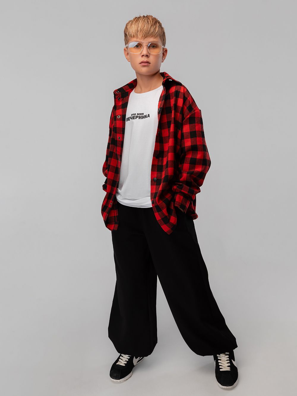 Объемные брюки на резинке Объемные брюки на резинке - фото 1