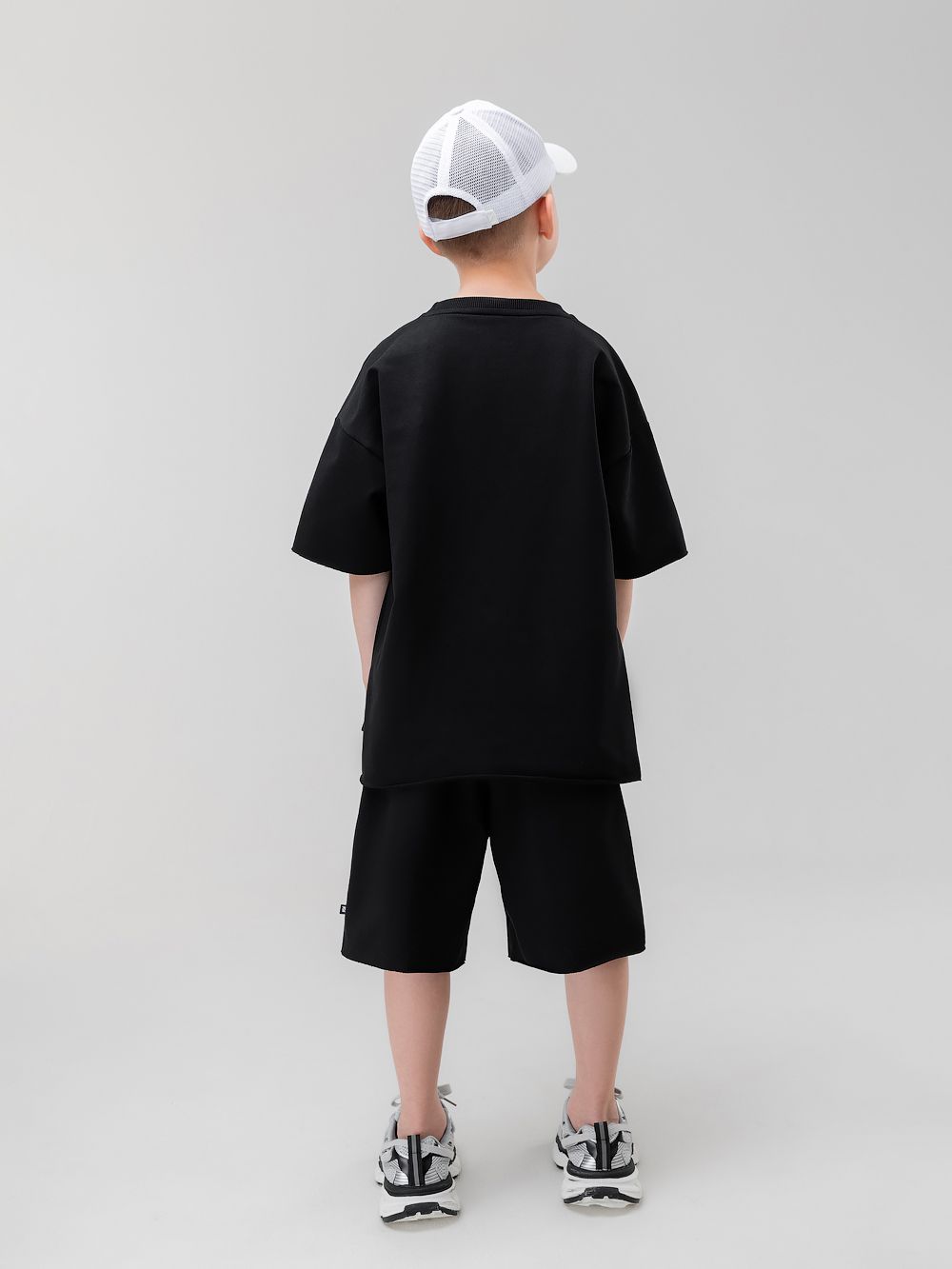 Костюм с шортами однотонный - фото 8