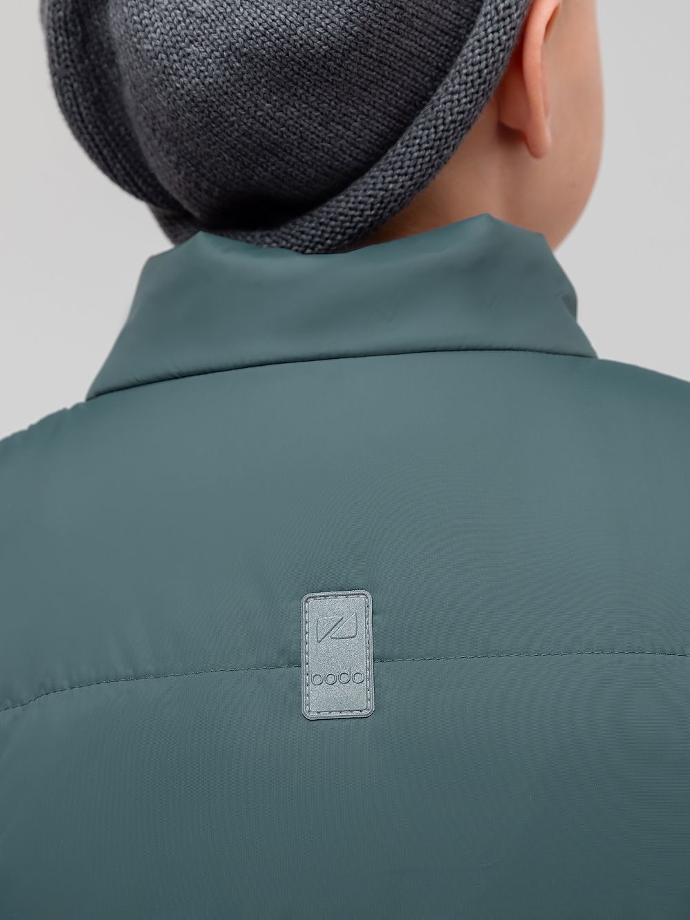 Жилет утеплённый - фото 11