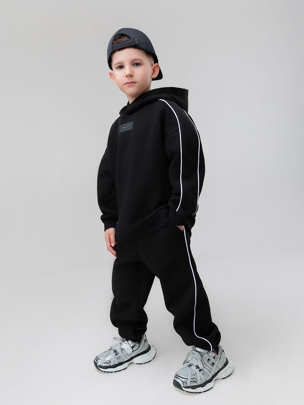 Костюм с окантовкой - фото 4