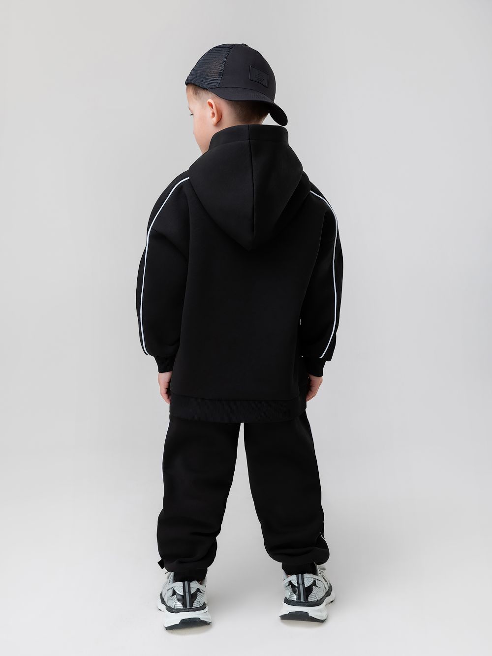 Костюм с окантовкой - фото 8