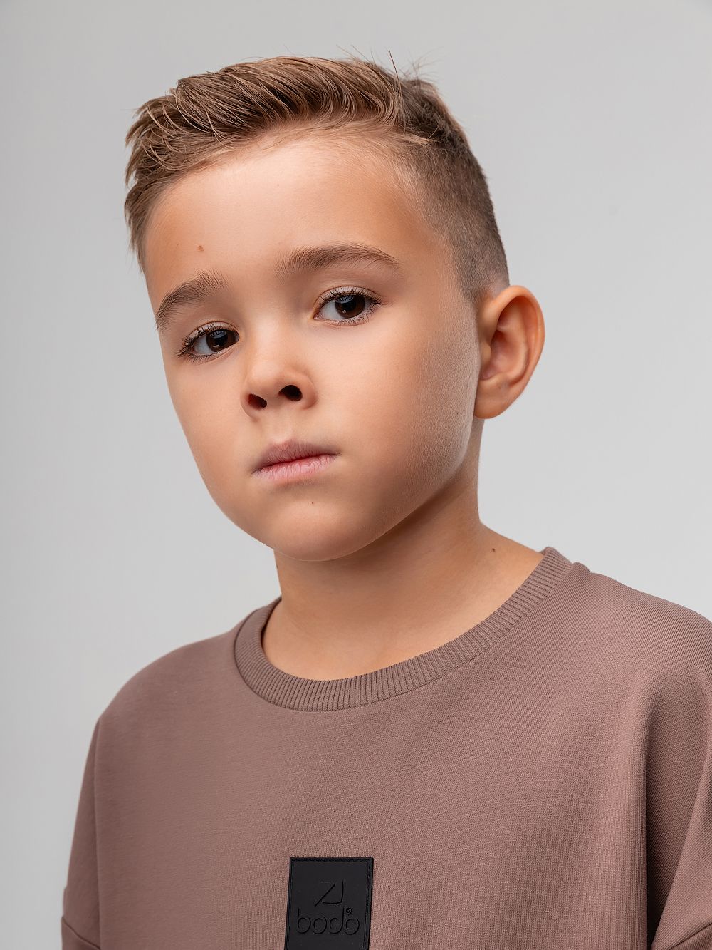 Костюм с нашивкой - фото 2