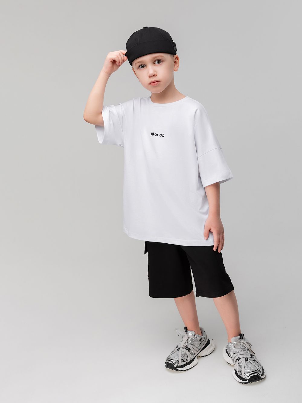 Шорты с накладными карманами - фото 1