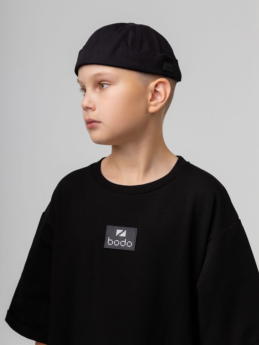 Футболка с нашивкой - фото 1