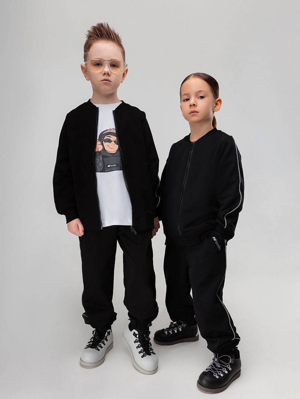 Костюм с декоративным кантом - фото 3