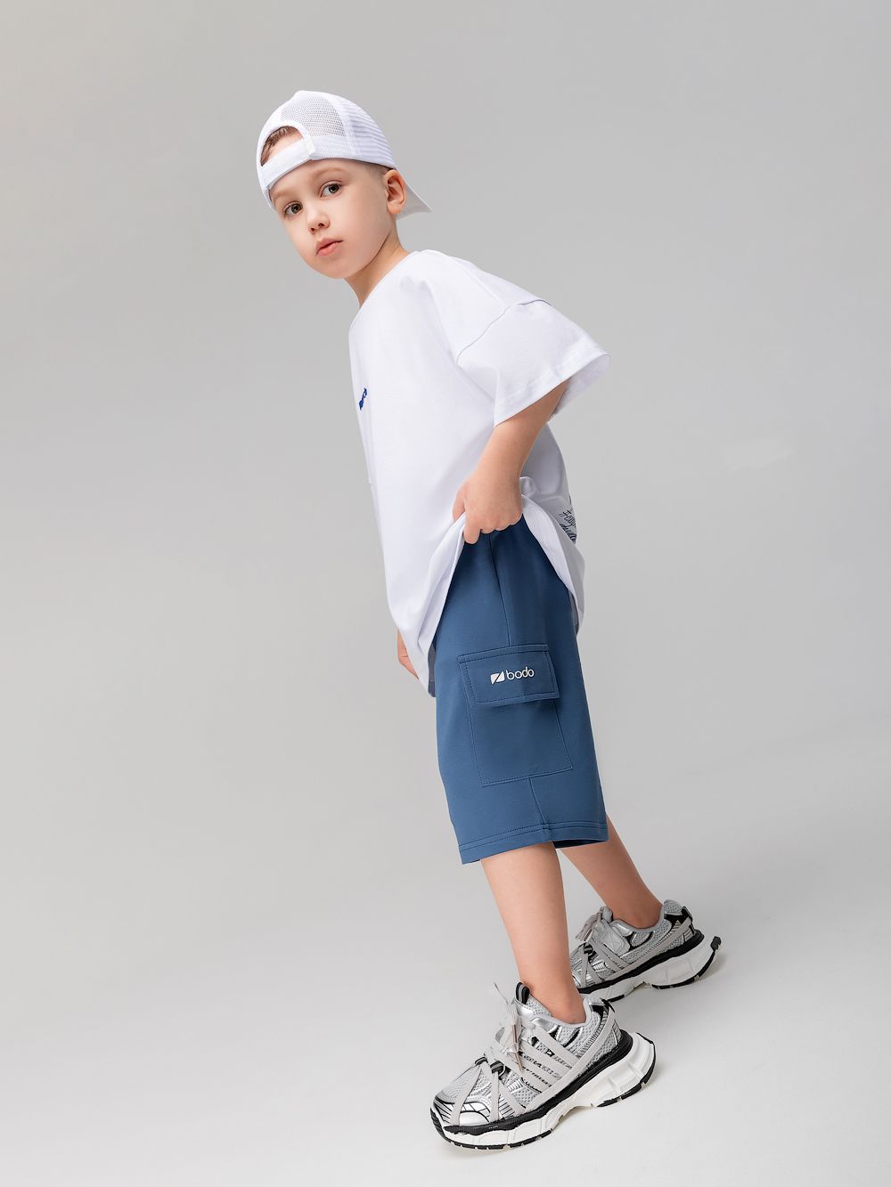 Шорты с накладными карманами - фото 1