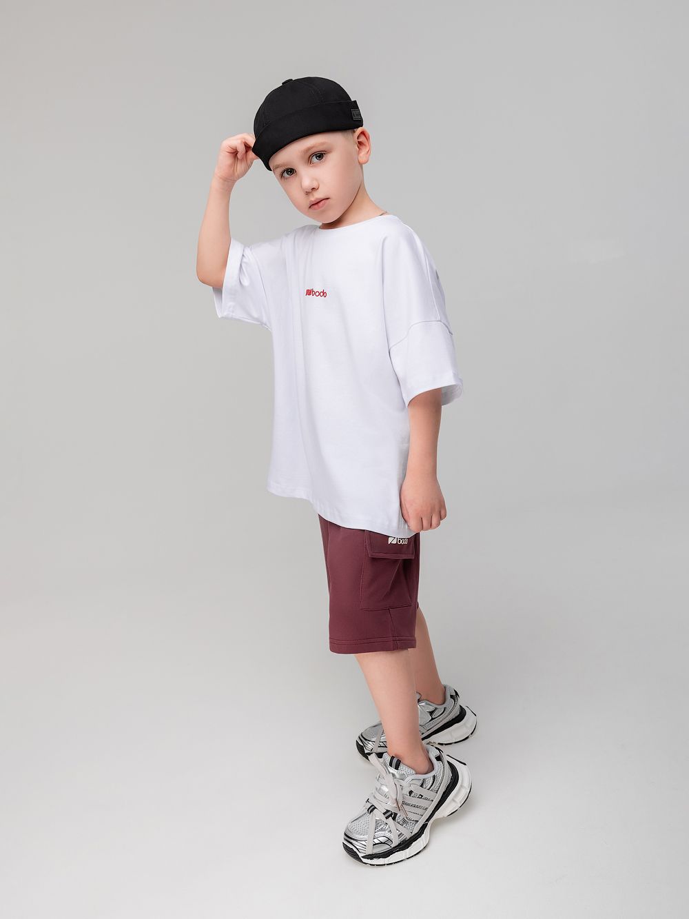 Шорты с накладными карманами - фото 3