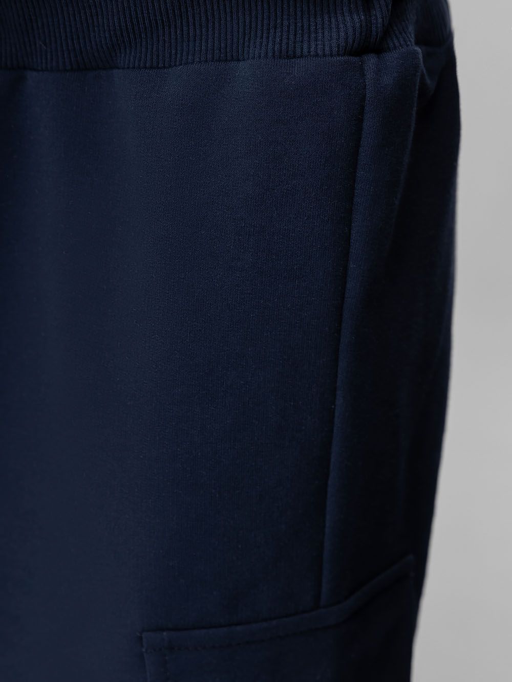 Шорты с накладными карманами - фото 6