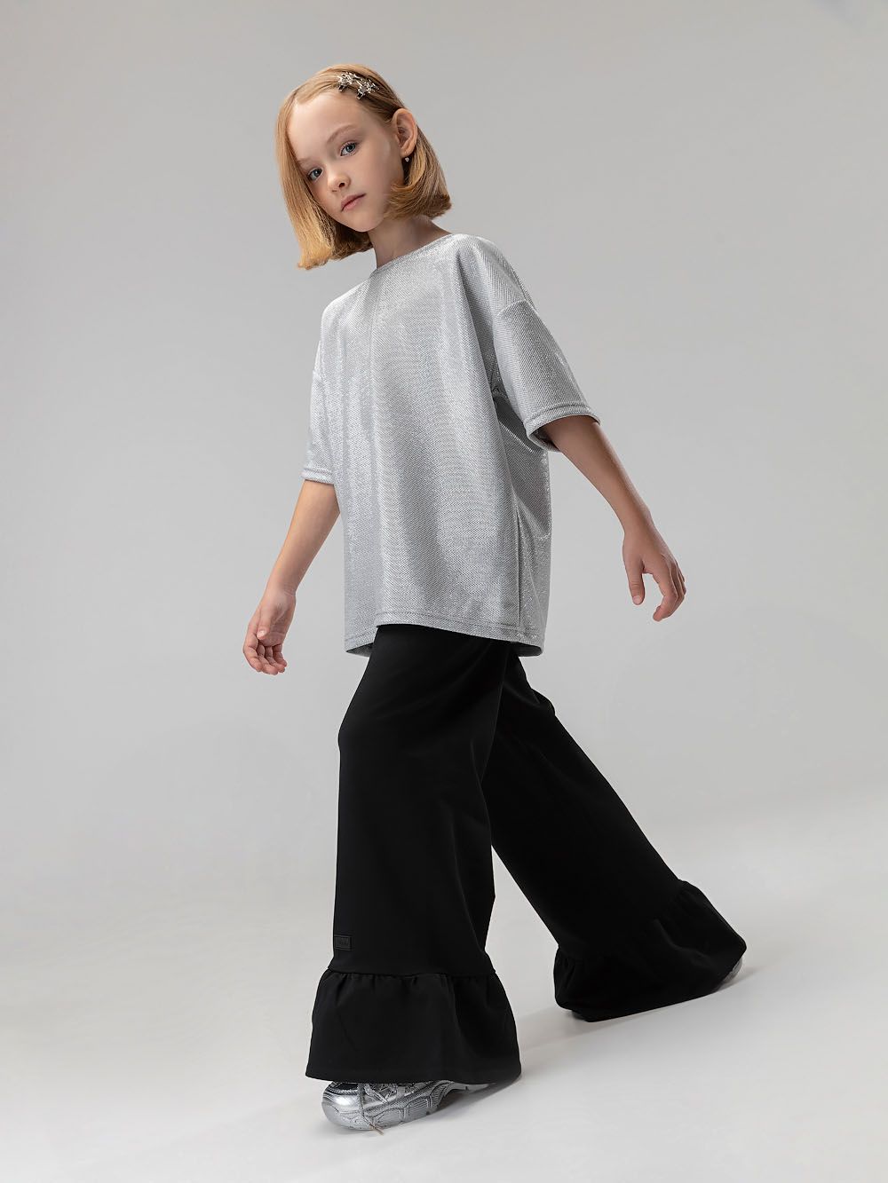 Костюм с блестящей футболкой - фото 3