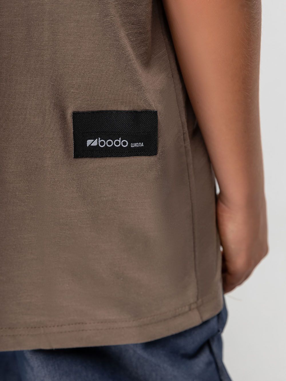 Футболка с накладным карманом - фото 6