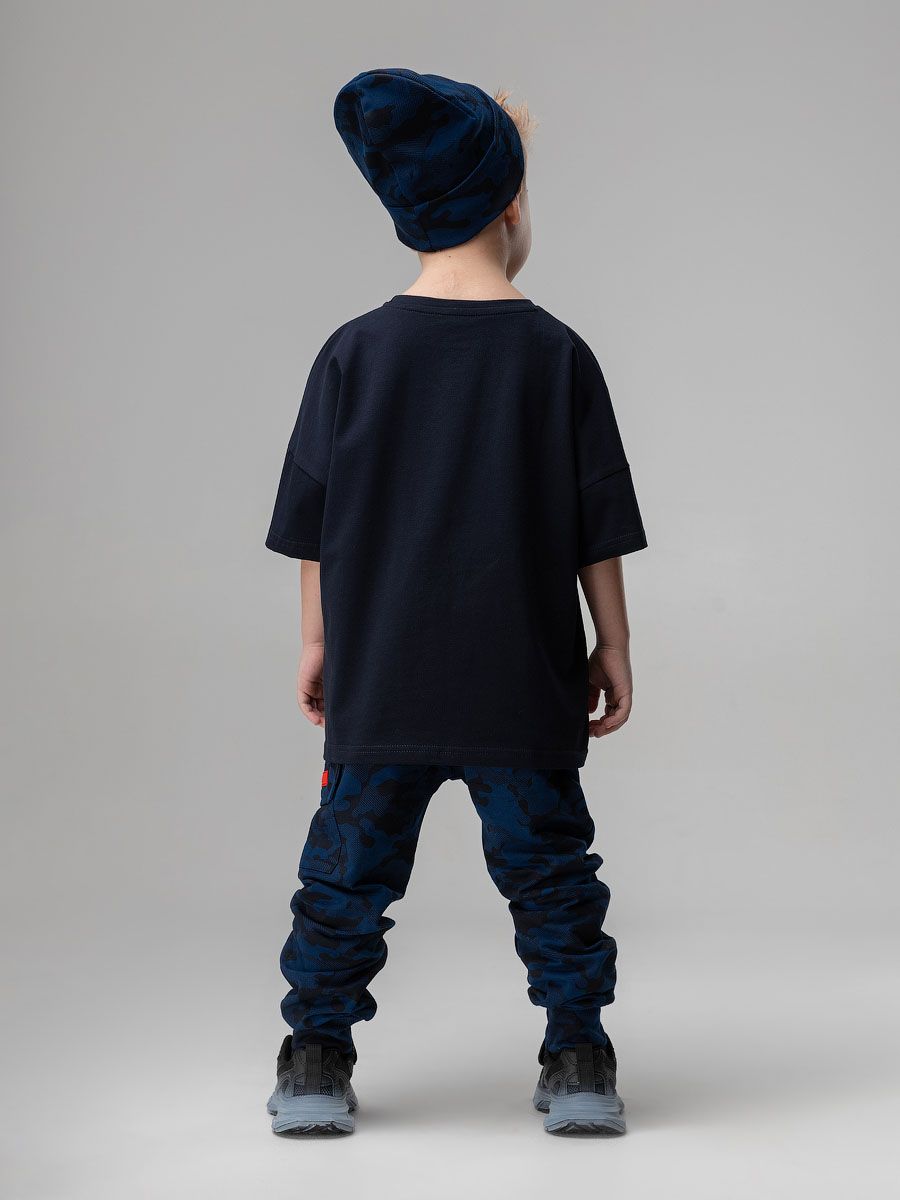 Брюки с одним накладным карманом - фото 9