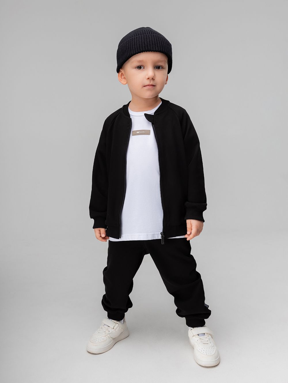 Костюм на молнии - фото 1