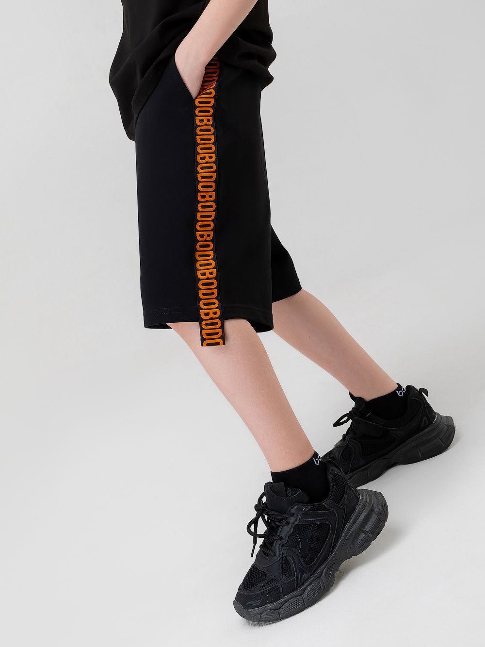 Шорты с брендированной лентой - фото 3