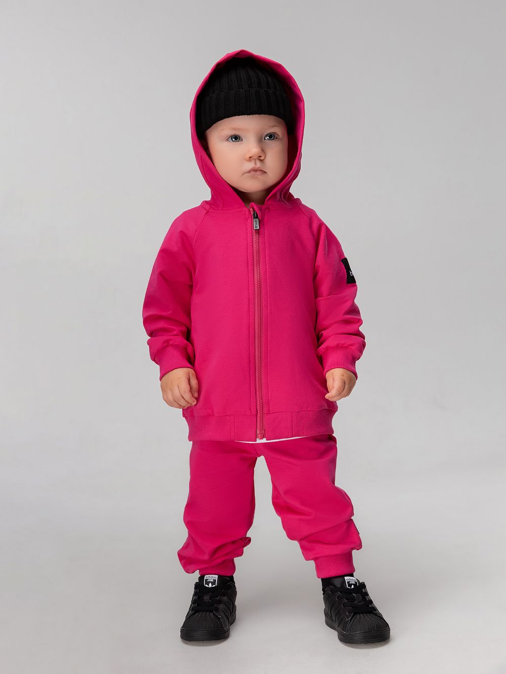 Костюм с капюшоном - фото 1