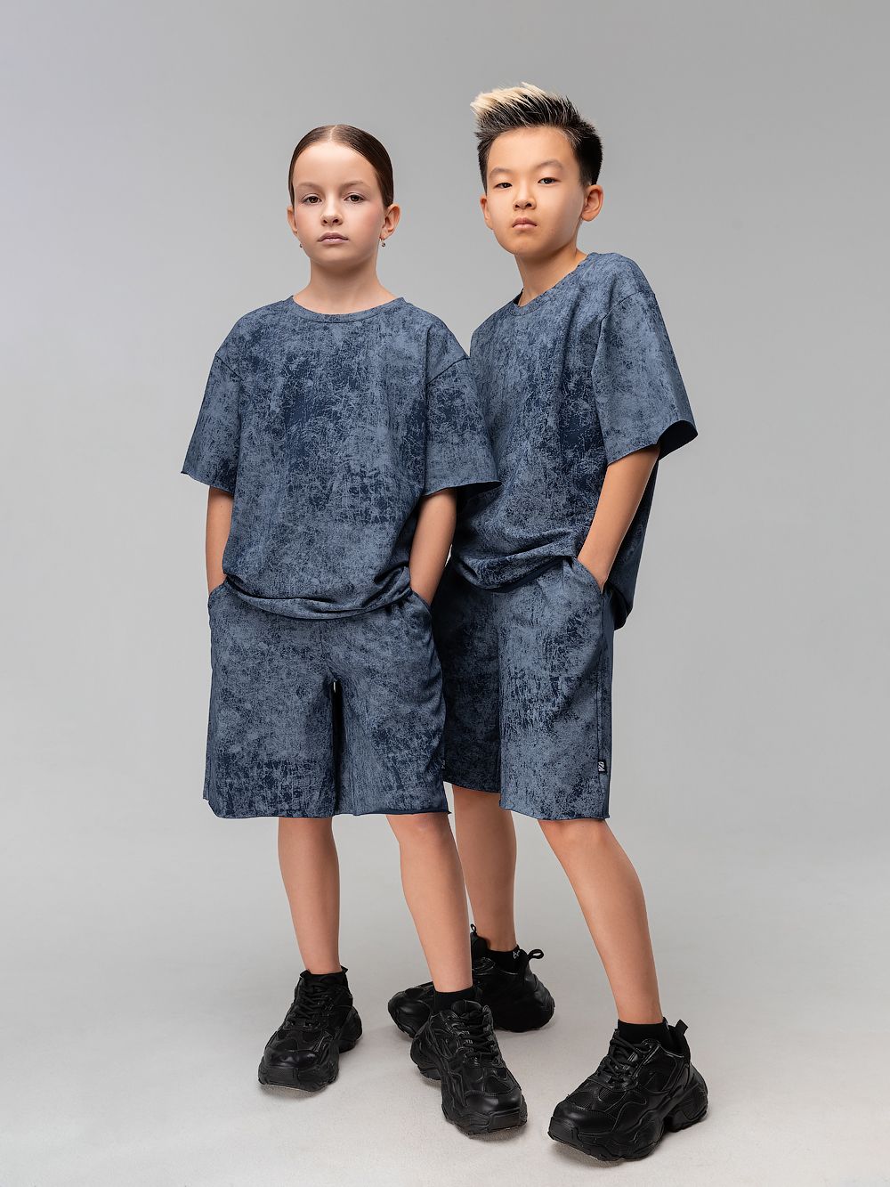 Костюм с необработанным краем - фото 1