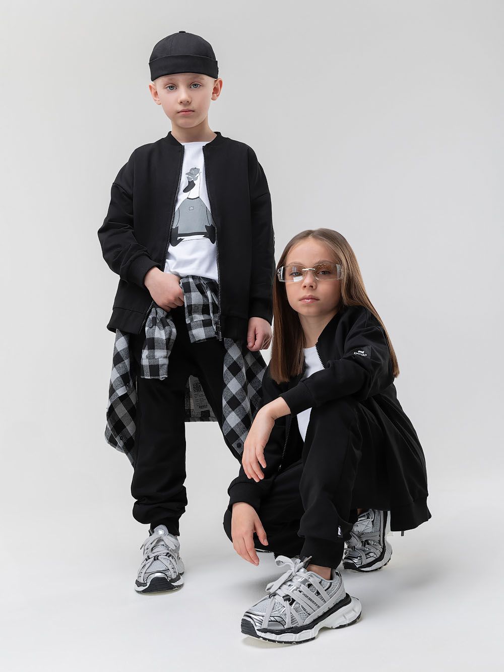 Костюм с бомбером на молнии - фото 2