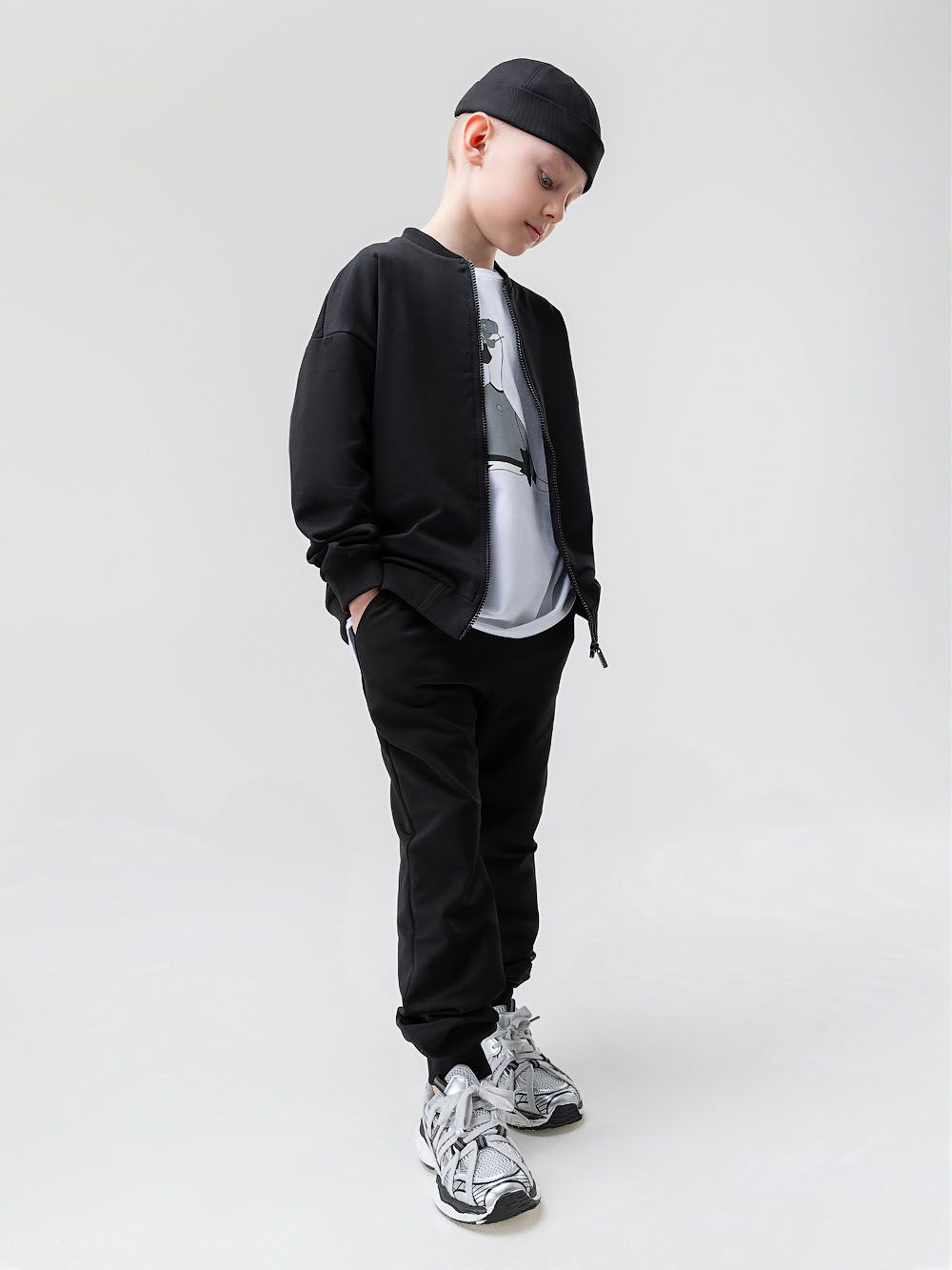 Костюм с бомбером на молнии - фото 5