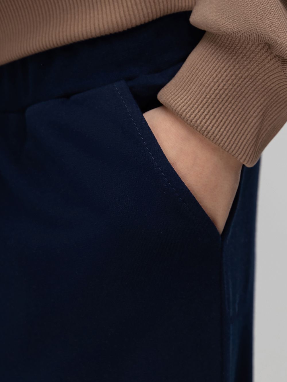 Брюки с накладными карманами - фото 6