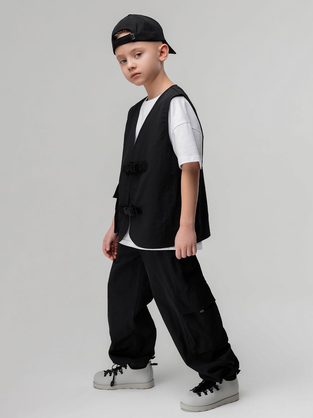 Костюм с жилетом на застежке - фото 9